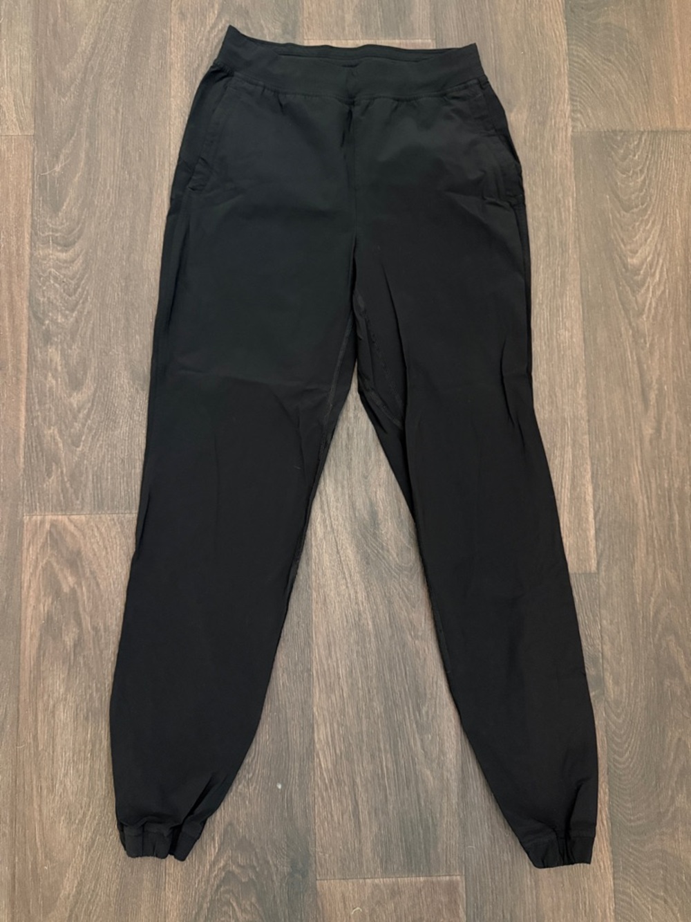 Lululemon size 4 Black Jogger Pants